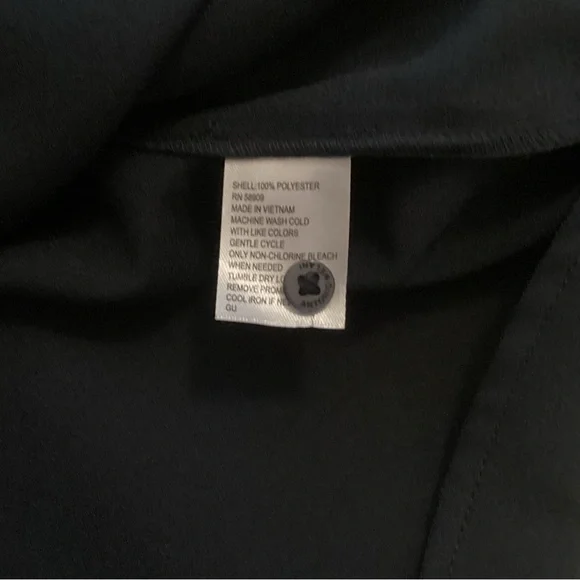 NWT Antonio Melani Navy Blue Detachable Bow Tie Long Sleeve Button Blo… - Picture 7 of 8